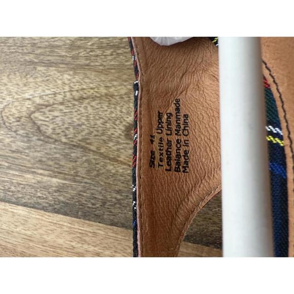 NIB Matiko Lori Green Tartan Flats Size 41 (US 10) - Picture 5 of 9